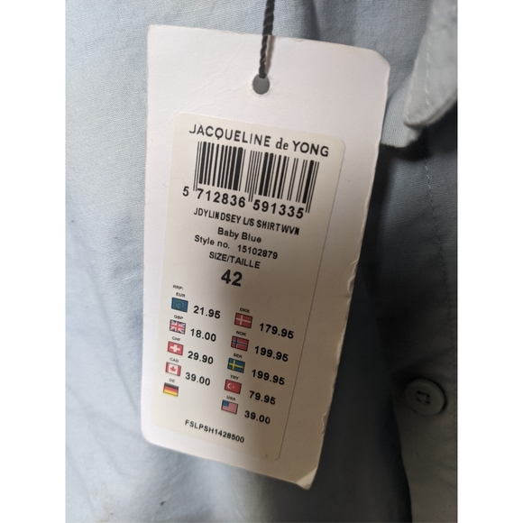 NWT Collared Shirts are Everything Right Now! - Picture 5 of 5